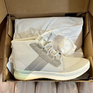 Sorel Out N About III Mid Sneaker